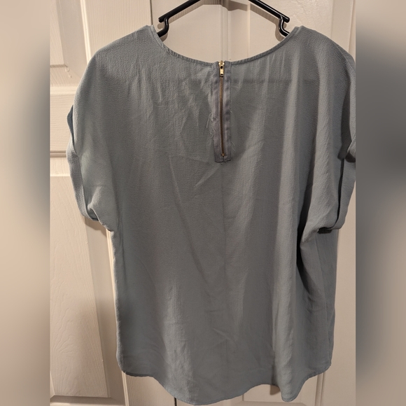 Olive + Oak blue blouse - Picture 2 of 3